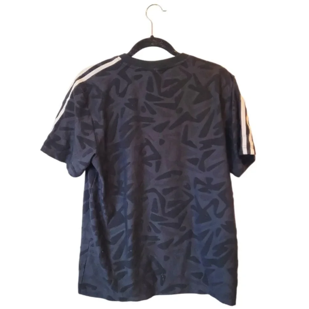 Adidas Men's Black Velvet Geo Print Premium Jersey Size US XS